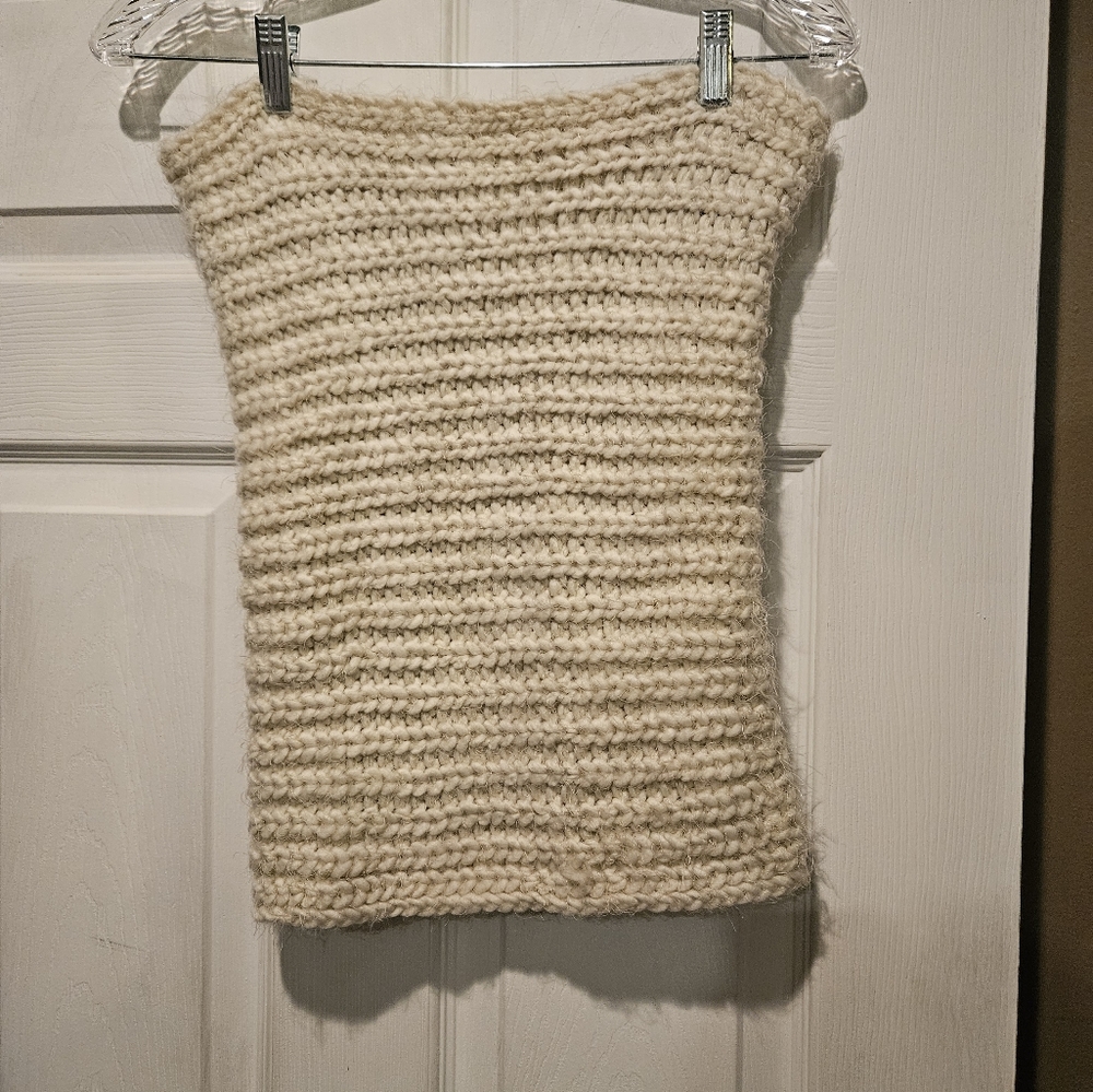 MODENA NECK WRAP
